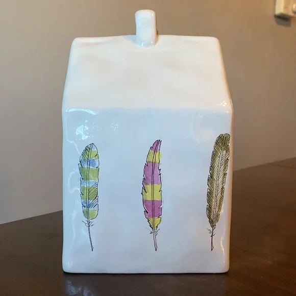 Rae Dunn 2017 FEATHERED BIRDHOUSE - Picture 2 of 5